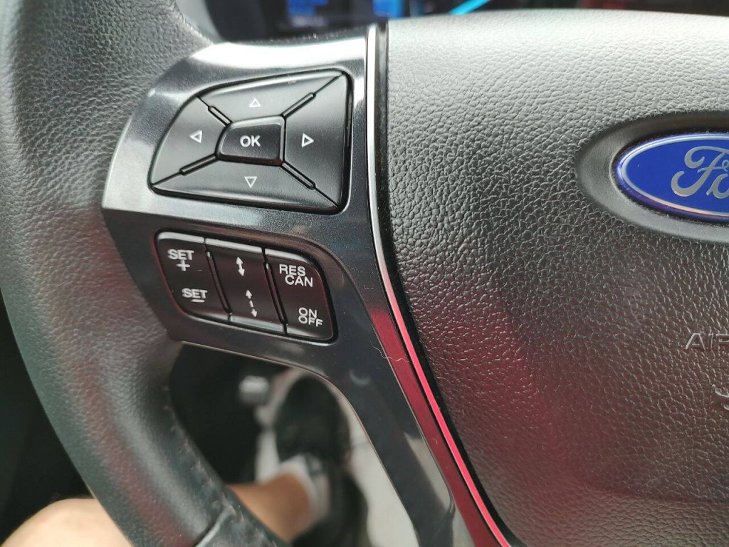 2018 Ford Explorer Image 49
