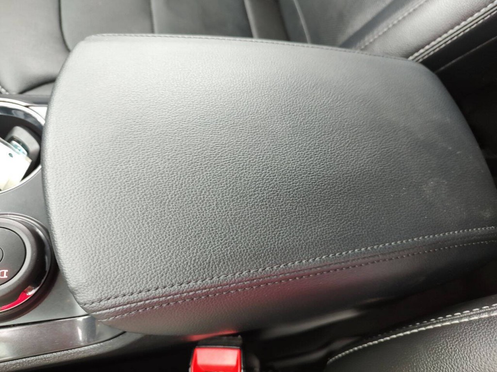 2018 Ford Explorer Image 54
