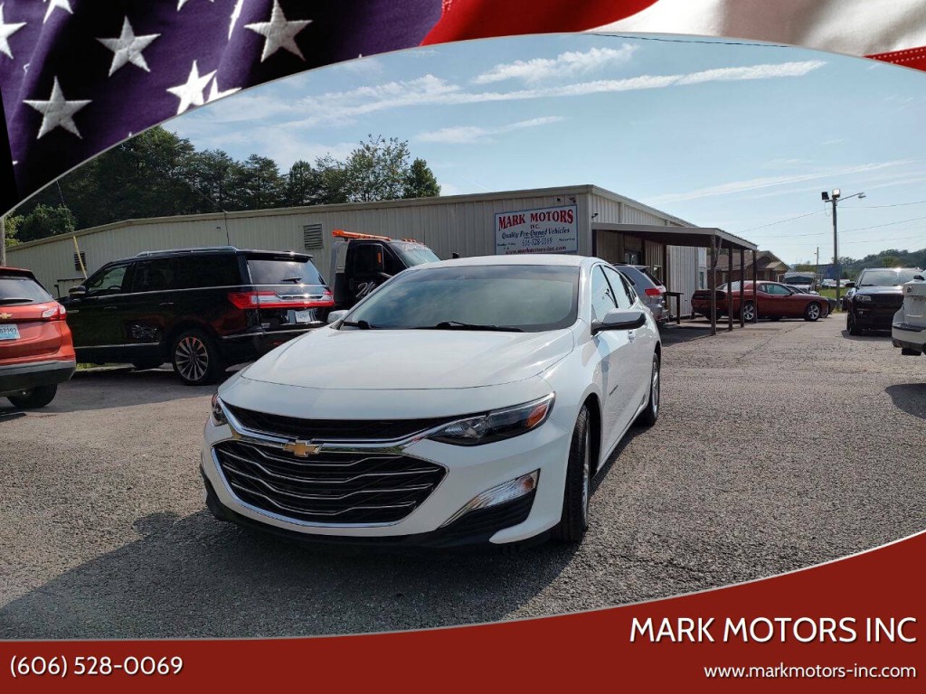 2021 Chevrolet Malibu Image 1