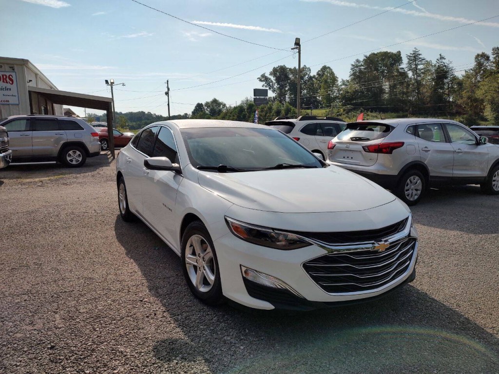 2021 Chevrolet Malibu Image 4