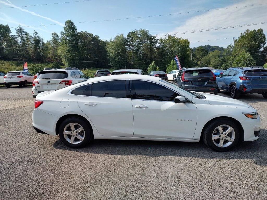 2021 Chevrolet Malibu Image 5