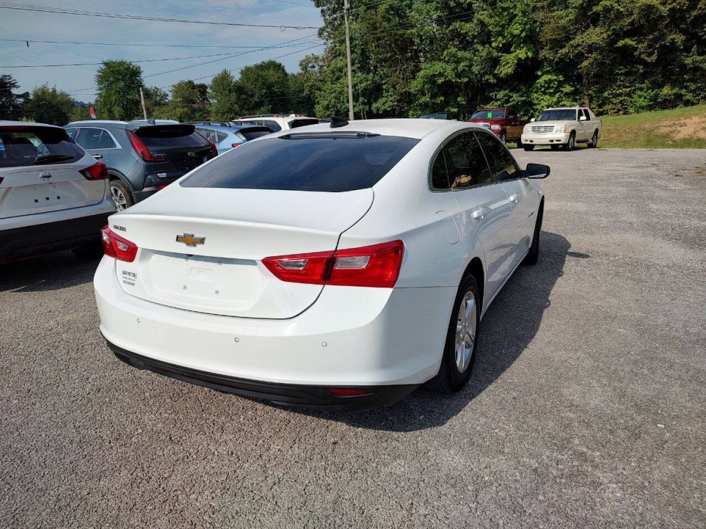 2021 Chevrolet Malibu Image 6