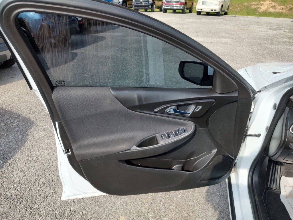 2021 Chevrolet Malibu Image 18