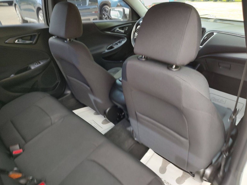 2021 Chevrolet Malibu Image 28