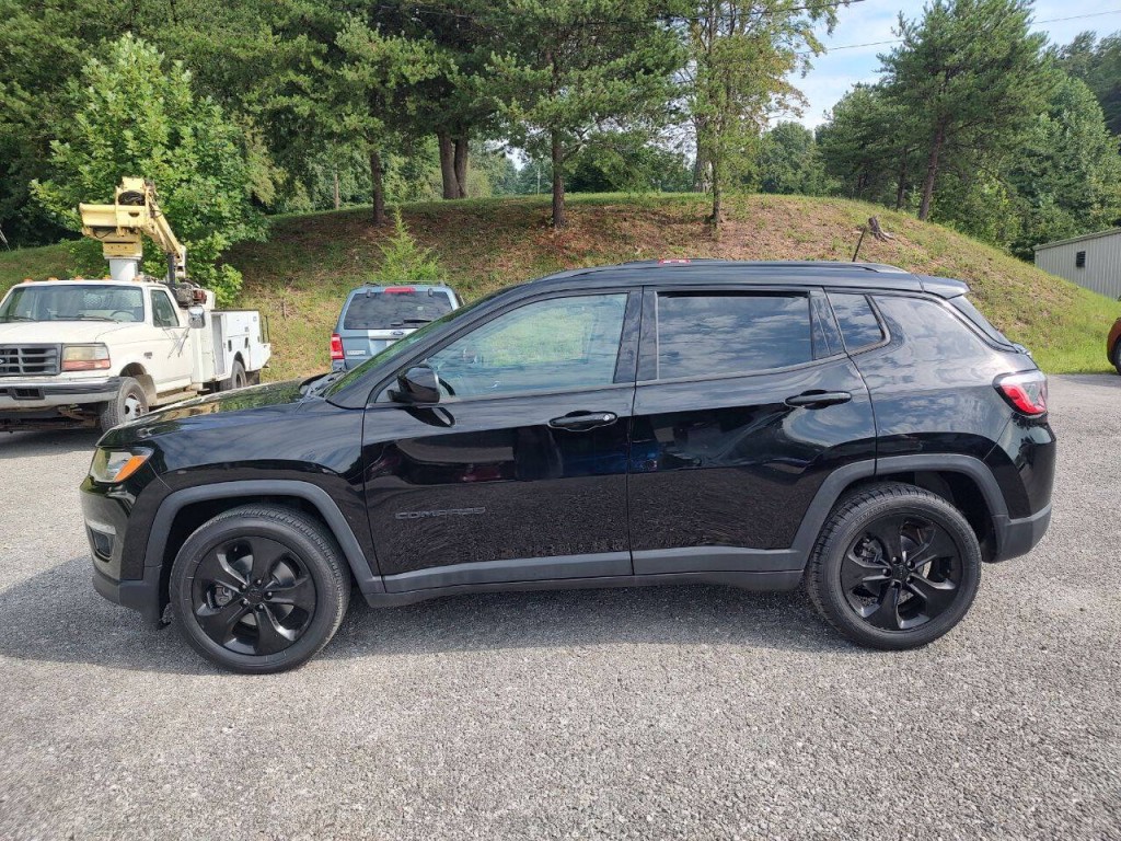 2021 Jeep Compass Image 10