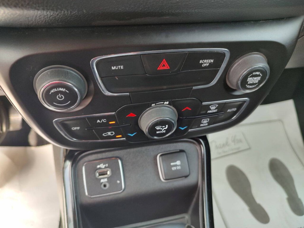 2021 Jeep Compass Image 35