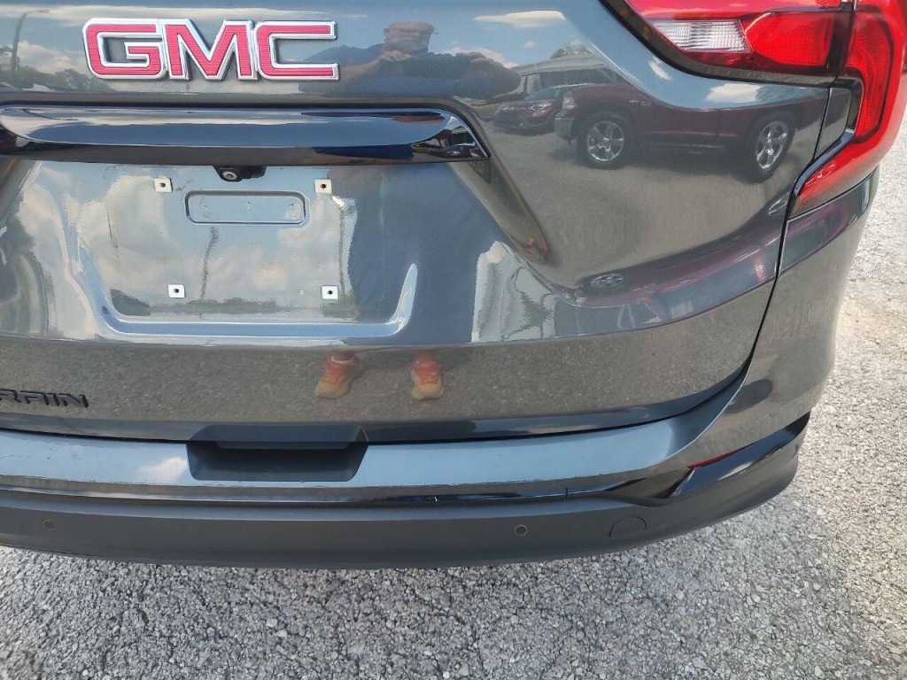 2020 GMC Terrain Image 17
