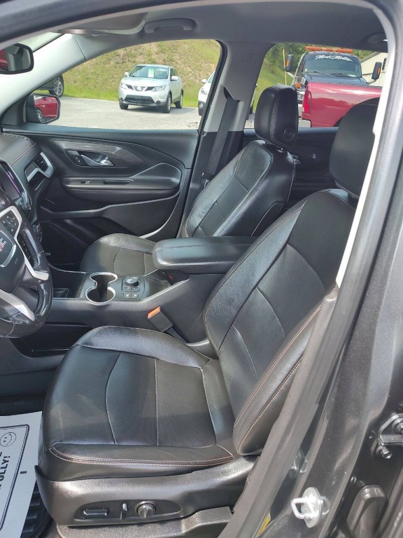 2020 GMC Terrain Image 18