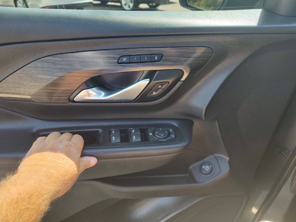 2020 GMC Terrain Image 53