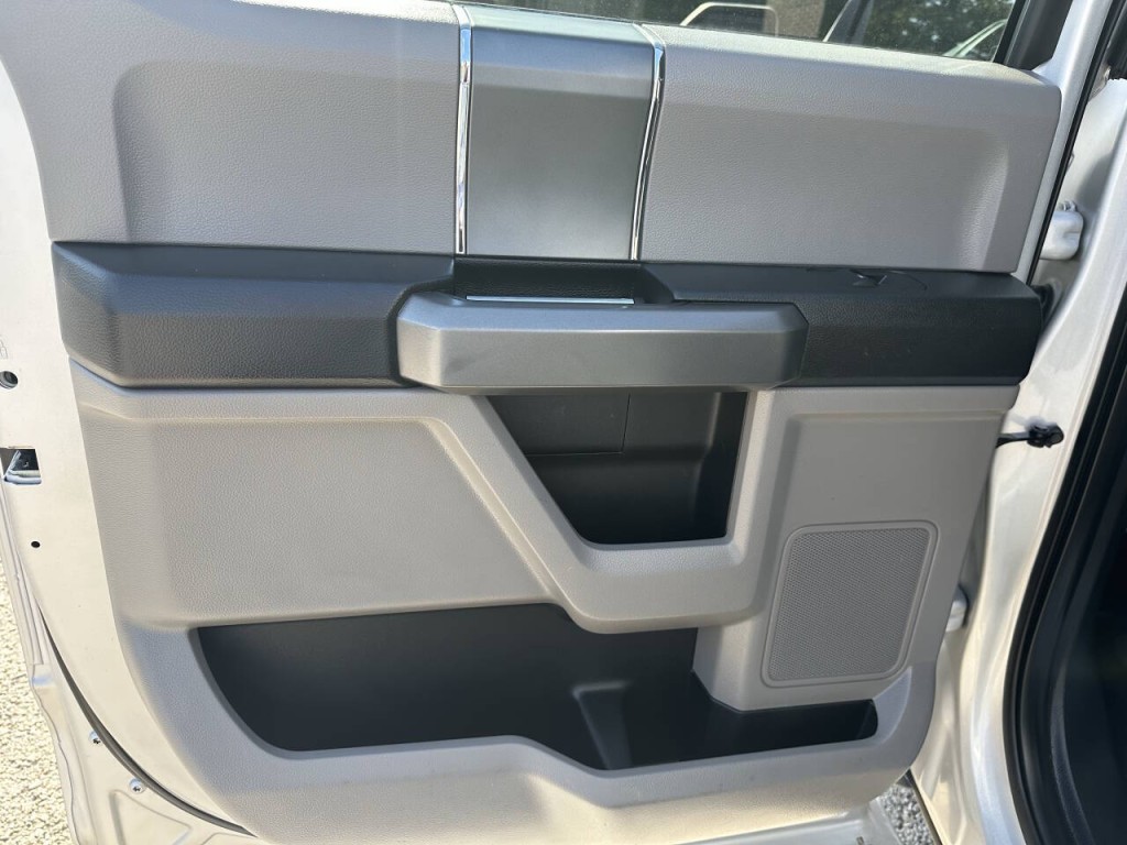 2016 Ford F-150 Image 18