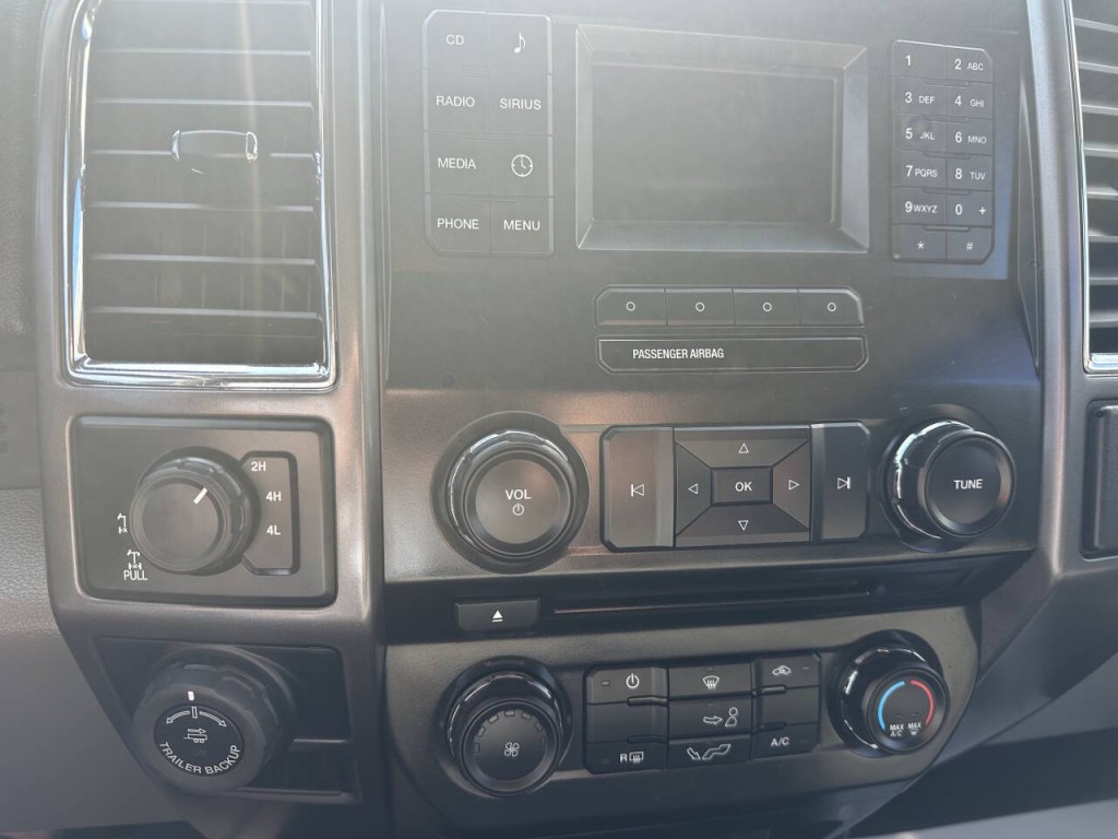 2016 Ford F-150 Image 25