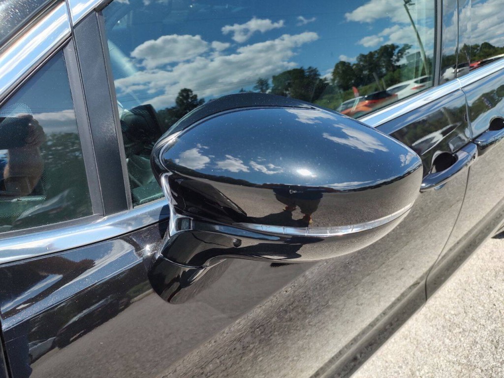 2025 Chrysler Pacifica Image 20
