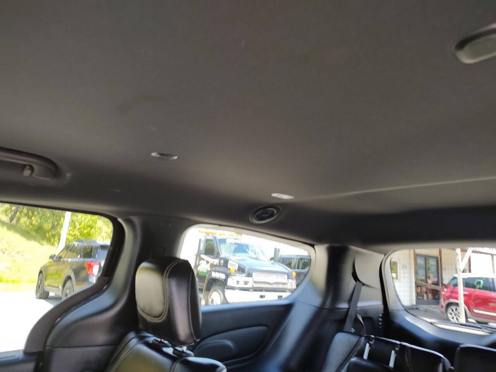 2025 Chrysler Pacifica Image 31