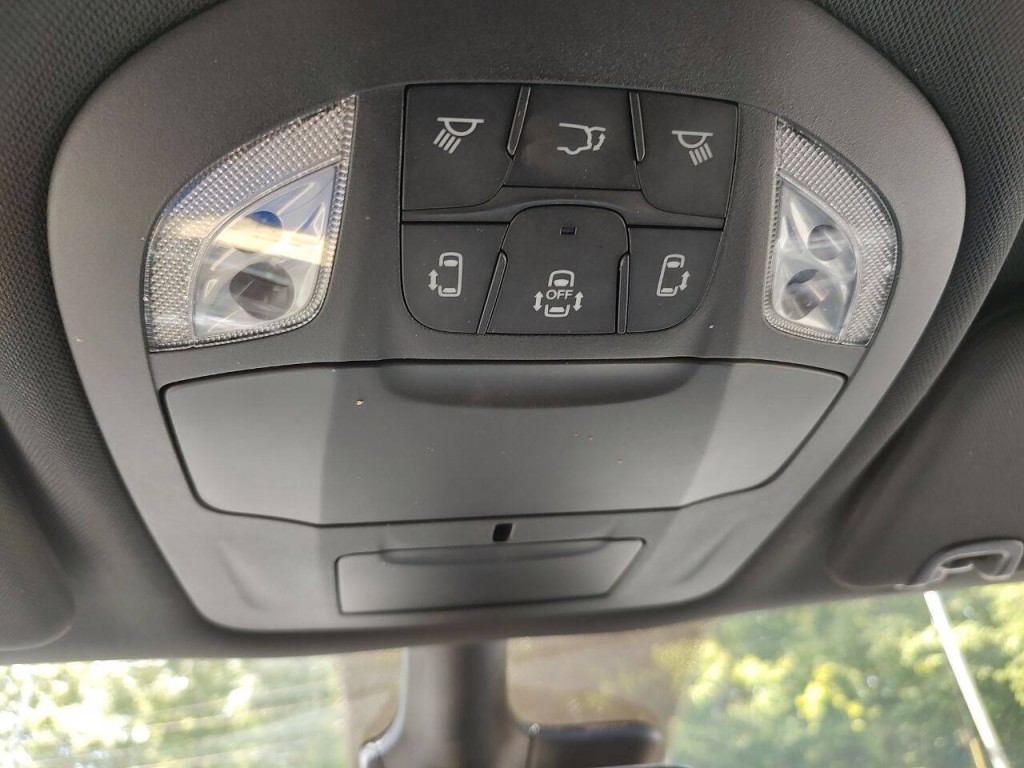 2025 Chrysler Pacifica Image 63