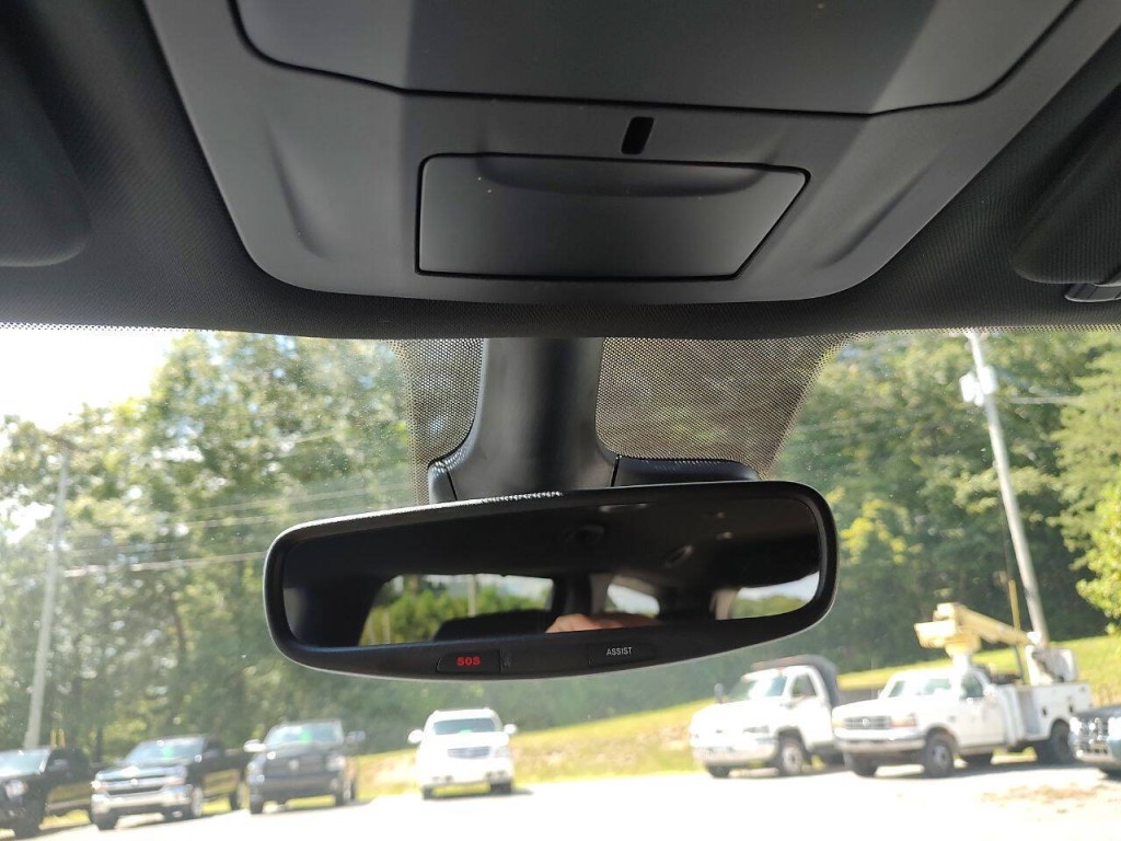 2025 Chrysler Pacifica Image 64