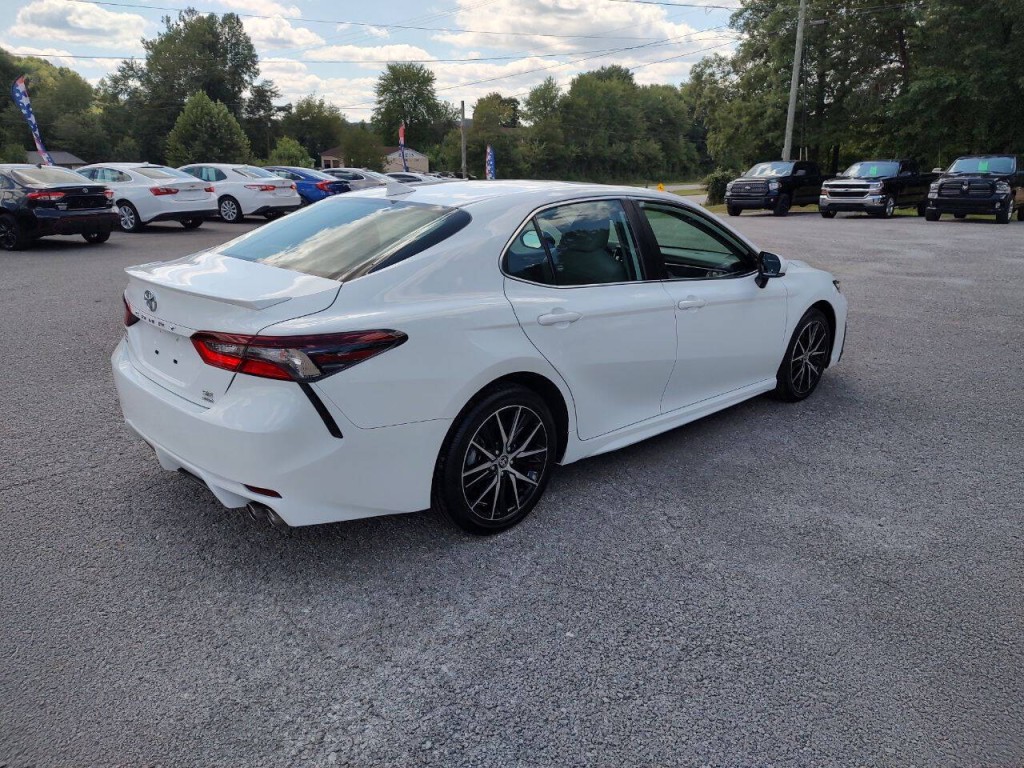 2023 Toyota Camry Image 6