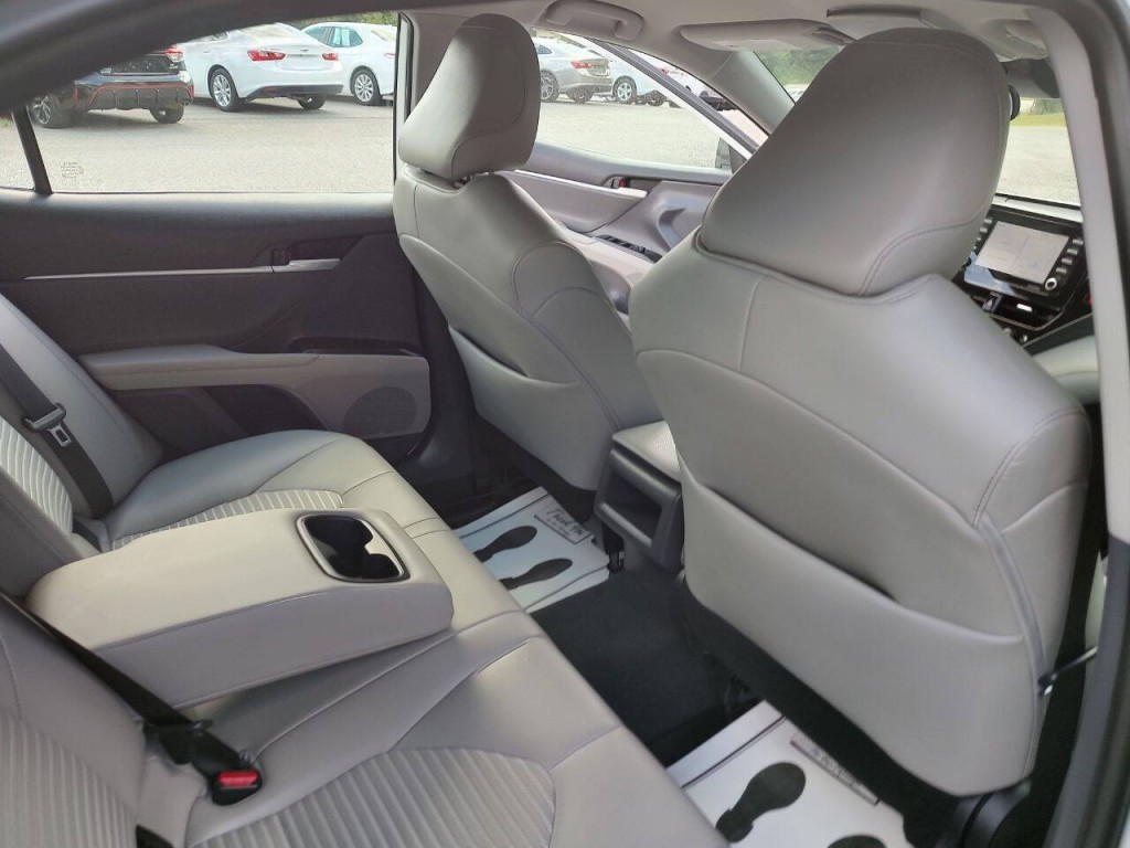 2023 Toyota Camry Image 35