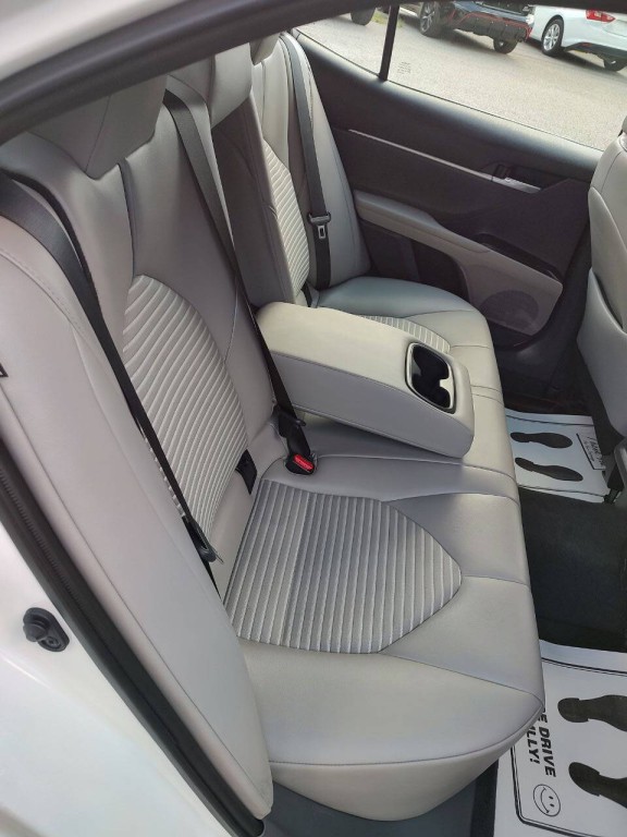 2023 Toyota Camry Image 36