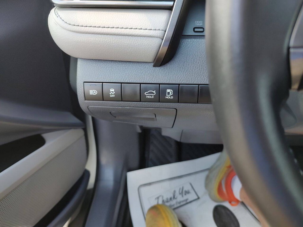 2023 Toyota Camry Image 59