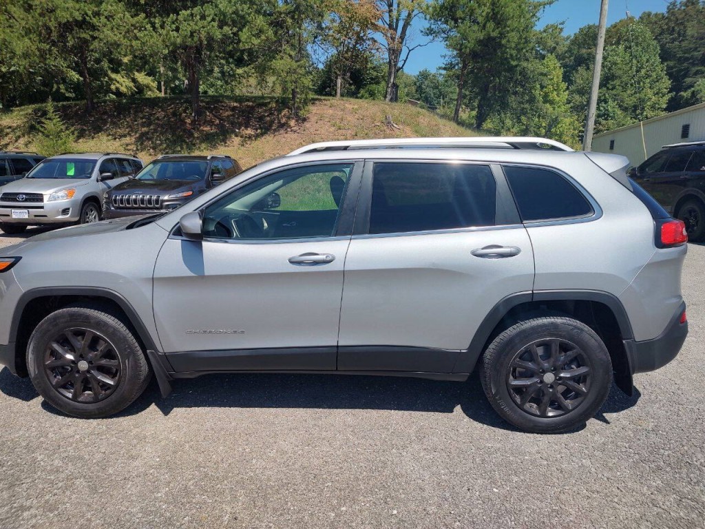 2014 Jeep Cherokee Image 9