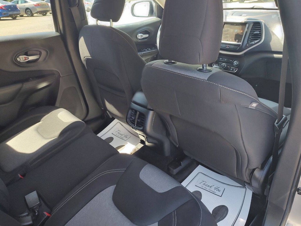 2014 Jeep Cherokee Image 27