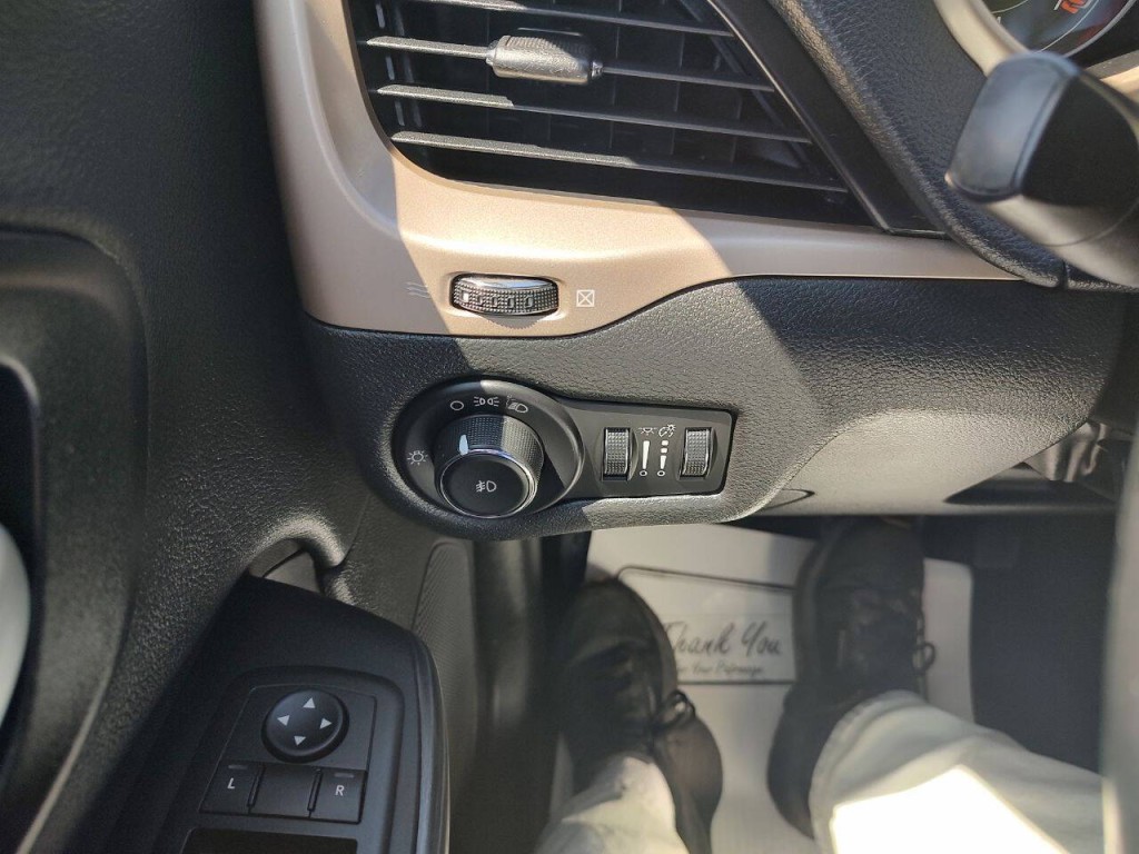 2014 Jeep Cherokee Image 42
