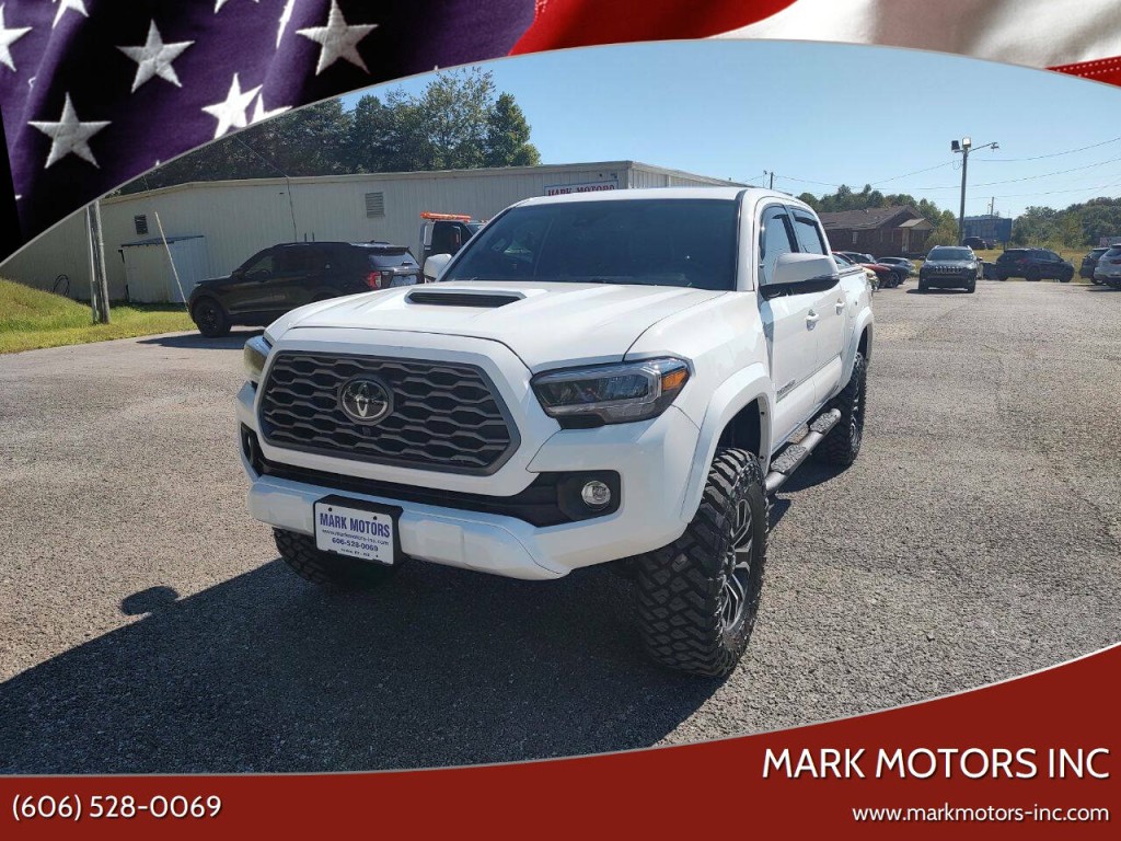 2022 Toyota Tacoma Image 1