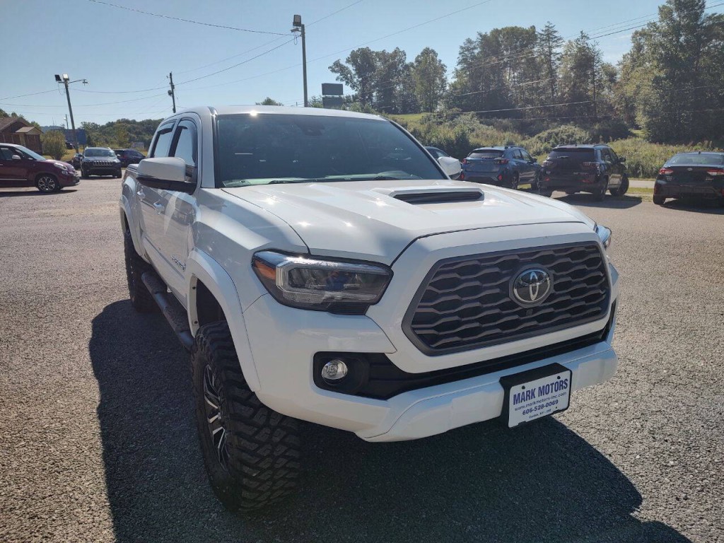 2022 Toyota Tacoma Image 4