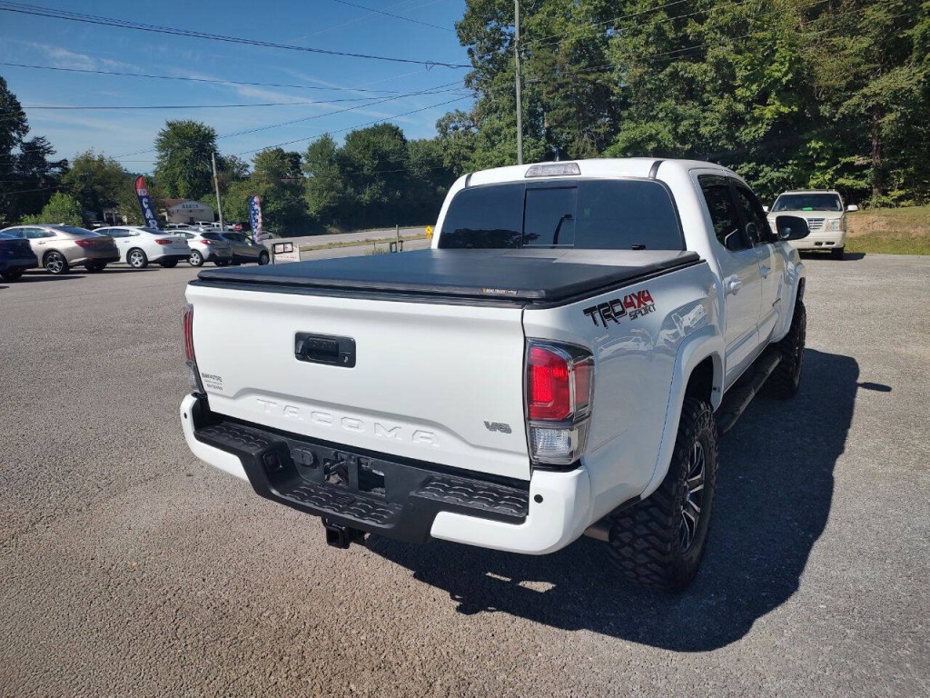 2022 Toyota Tacoma Image 6