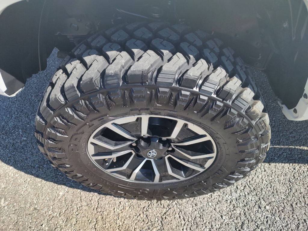 2022 Toyota Tacoma Image 10