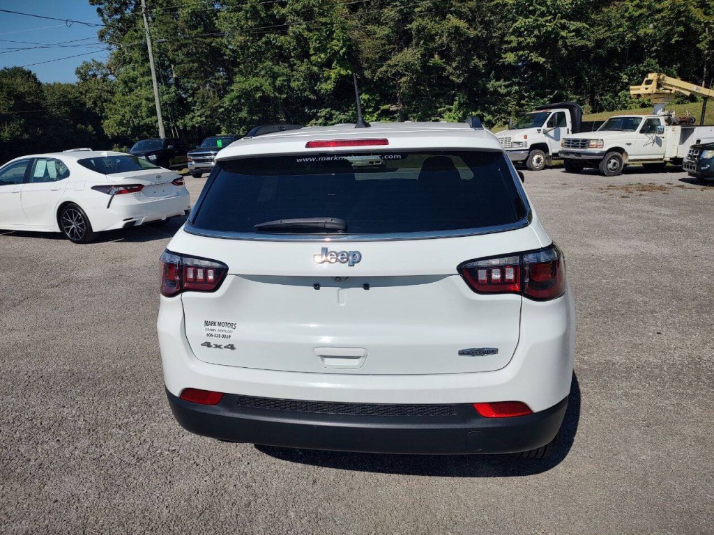 2023 Jeep Compass Image 7