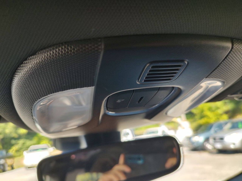 2023 Jeep Compass Image 30
