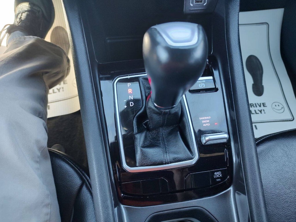 2023 Jeep Compass Image 35