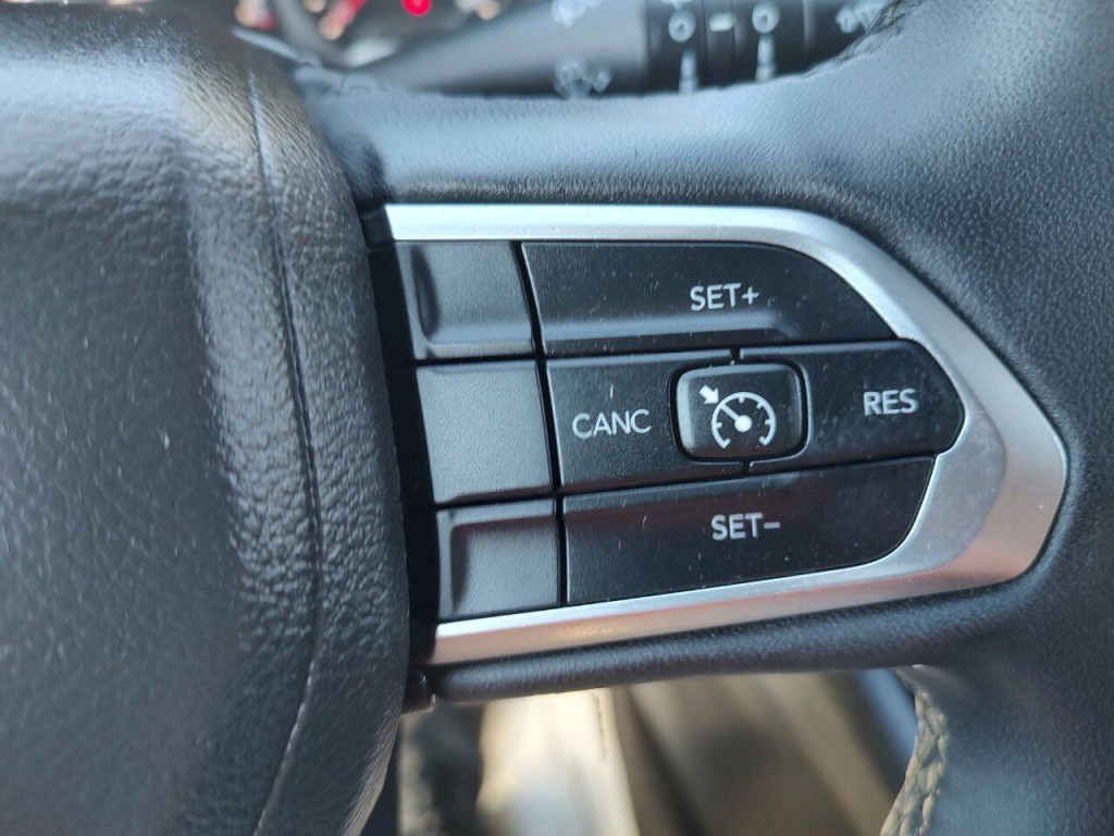 2023 Jeep Compass Image 39