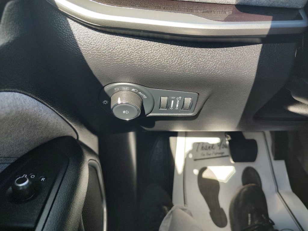 2023 Jeep Compass Image 41