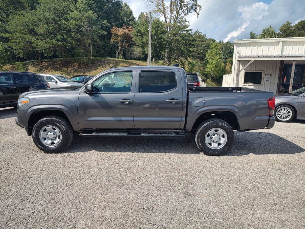 2022 Toyota Tacoma Image 9