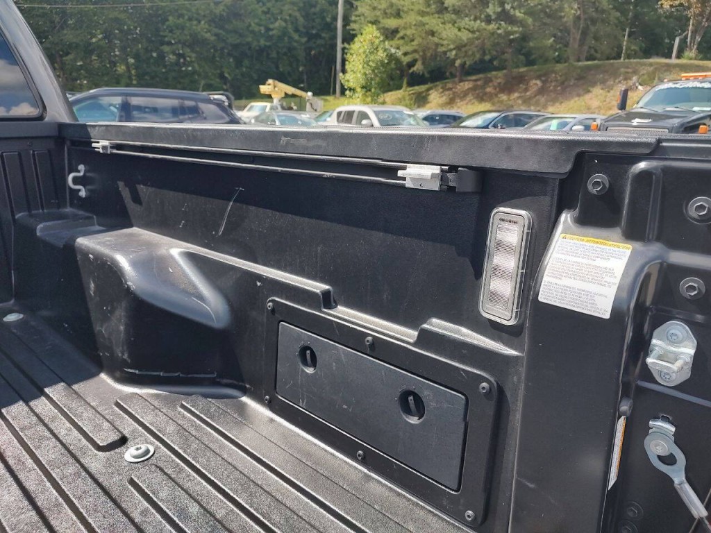 2022 Toyota Tacoma Image 19