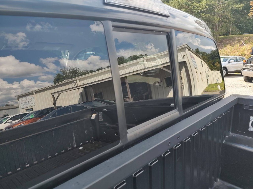 2022 Toyota Tacoma Image 21