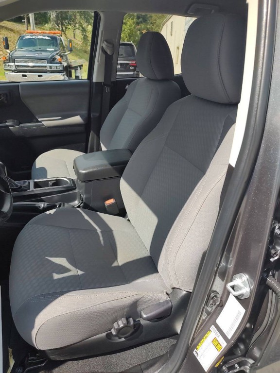 2022 Toyota Tacoma Image 22