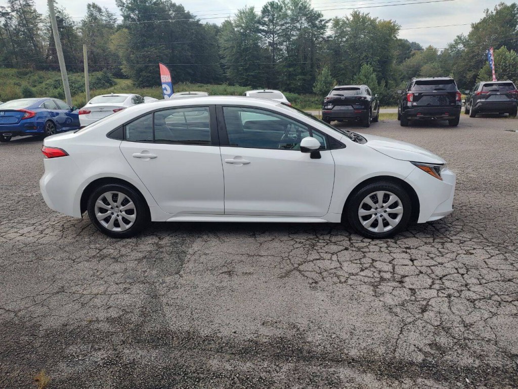 2024 Toyota Corolla Image 6