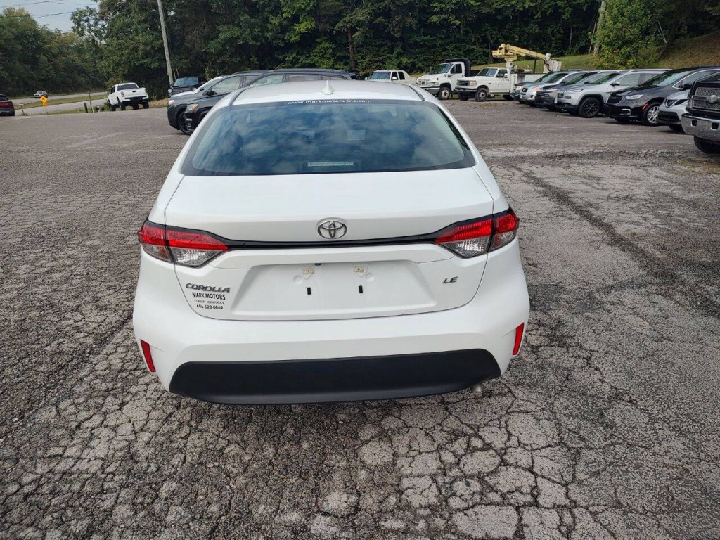 2024 Toyota Corolla Image 8