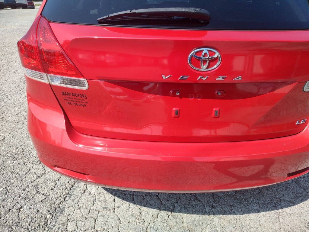 2012 Toyota Venza Image 13