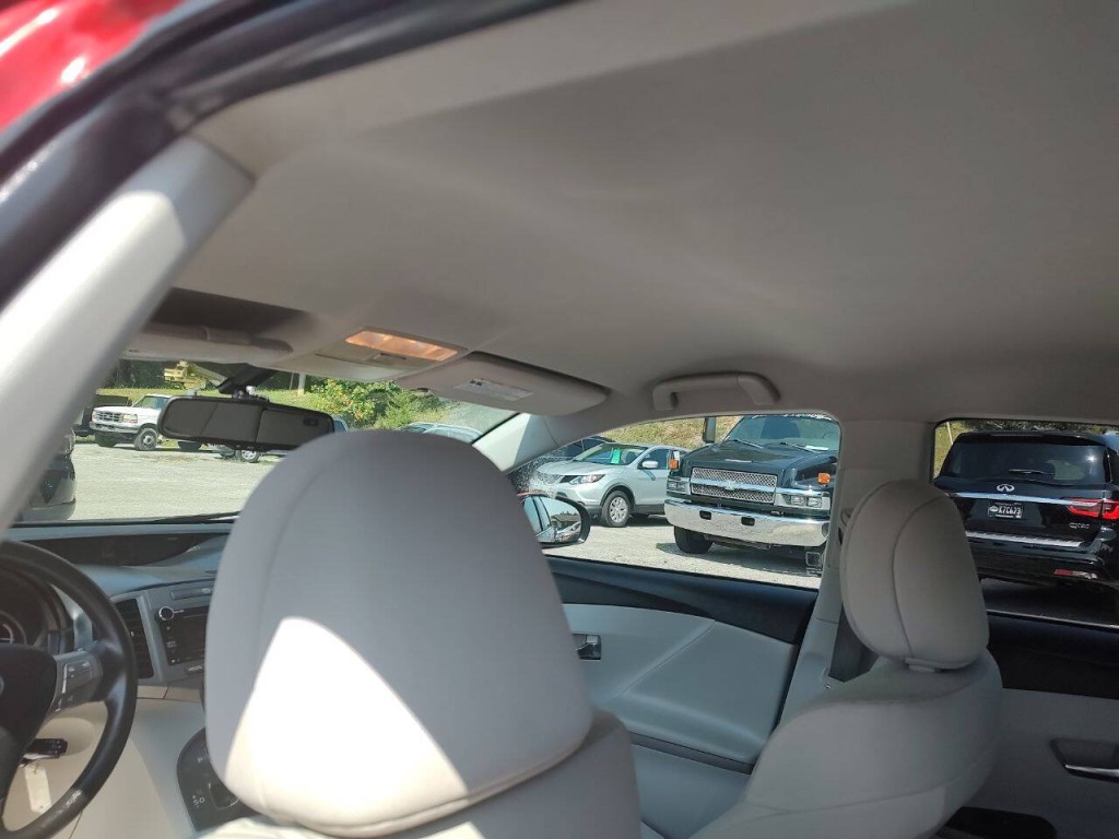 2012 Toyota Venza Image 21
