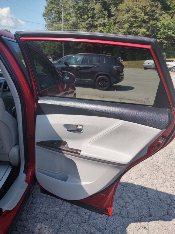 2012 Toyota Venza Image 37