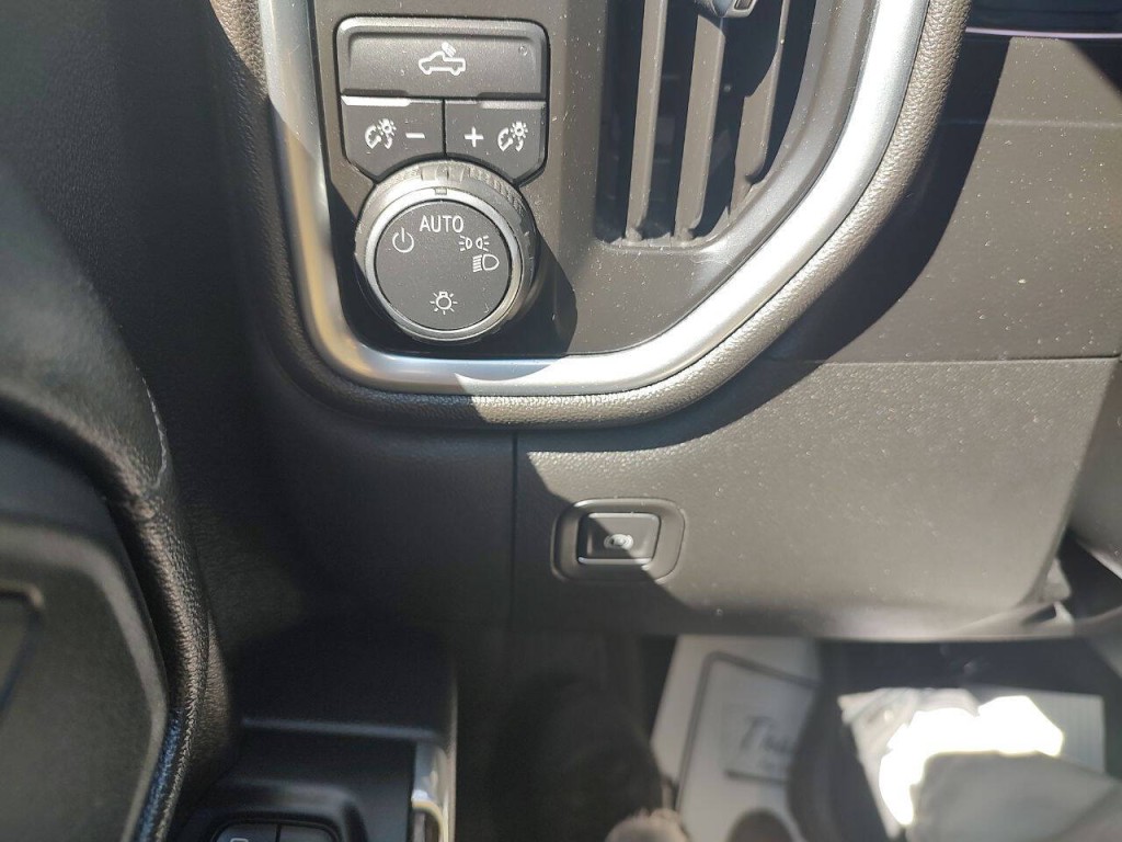 2019 Chevrolet Silverado 1500 Image 41