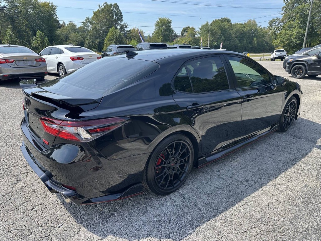 2024 Toyota Camry Image 6