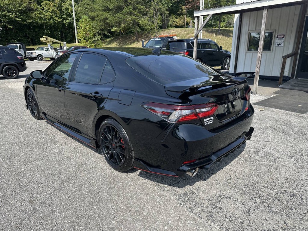 2024 Toyota Camry Image 8