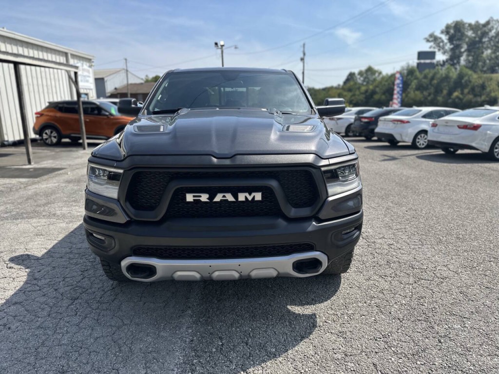 2019 RAM 1500 Image 3