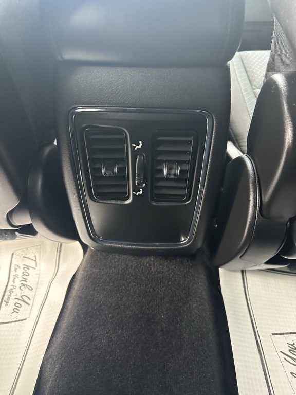 2021 Jeep Grand Cherokee Image 29