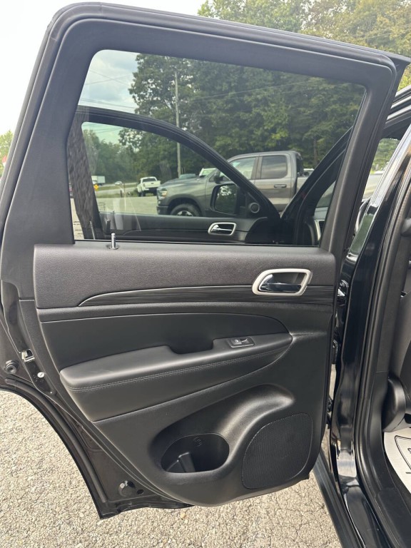 2021 Jeep Grand Cherokee Image 32